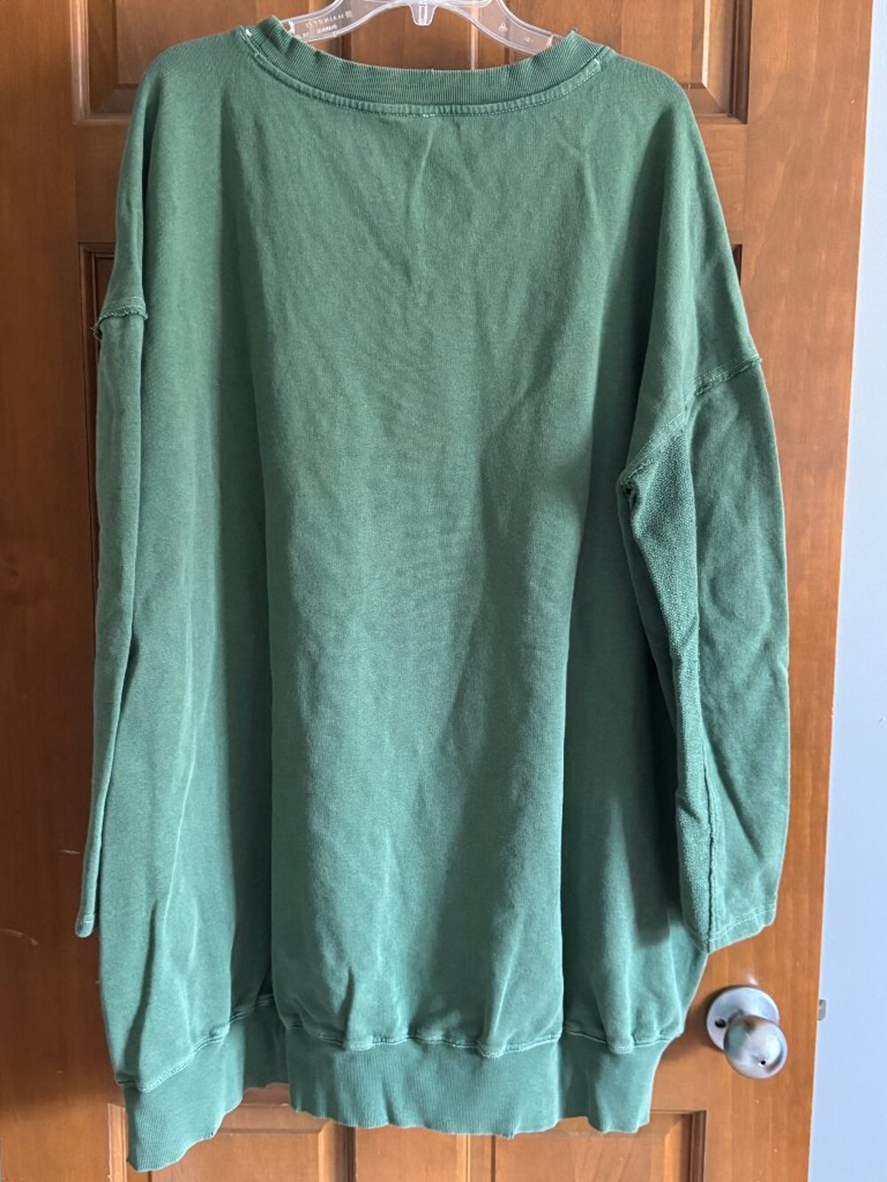 Free People Green Oversized High Low Sweatshirt Side Zip Thumb Holes - Picture 7 of 10